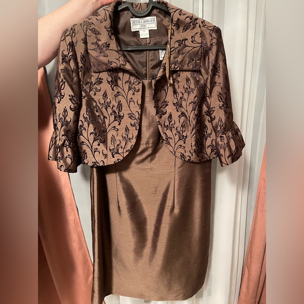 Jessica Howard Brown Floral Long Sleeve Dress